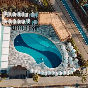 Casa De Maris & Adult Only 16 Отель