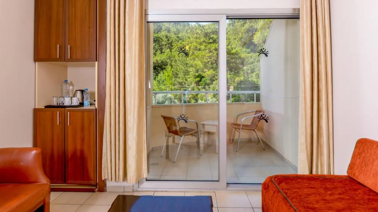 Julian Forest Suites Marmaris 4*,